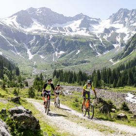 biketour_stilluptal_foto_lorenz_seiwald.jpg